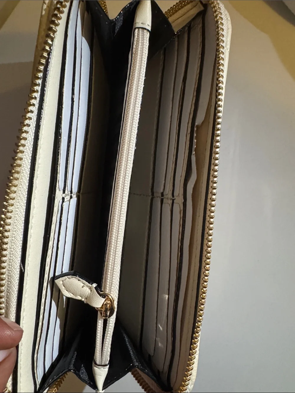 Victoria's Secret Quilted Cream Zip Wallet with Gold Logo Accents - Picture 3 of 5